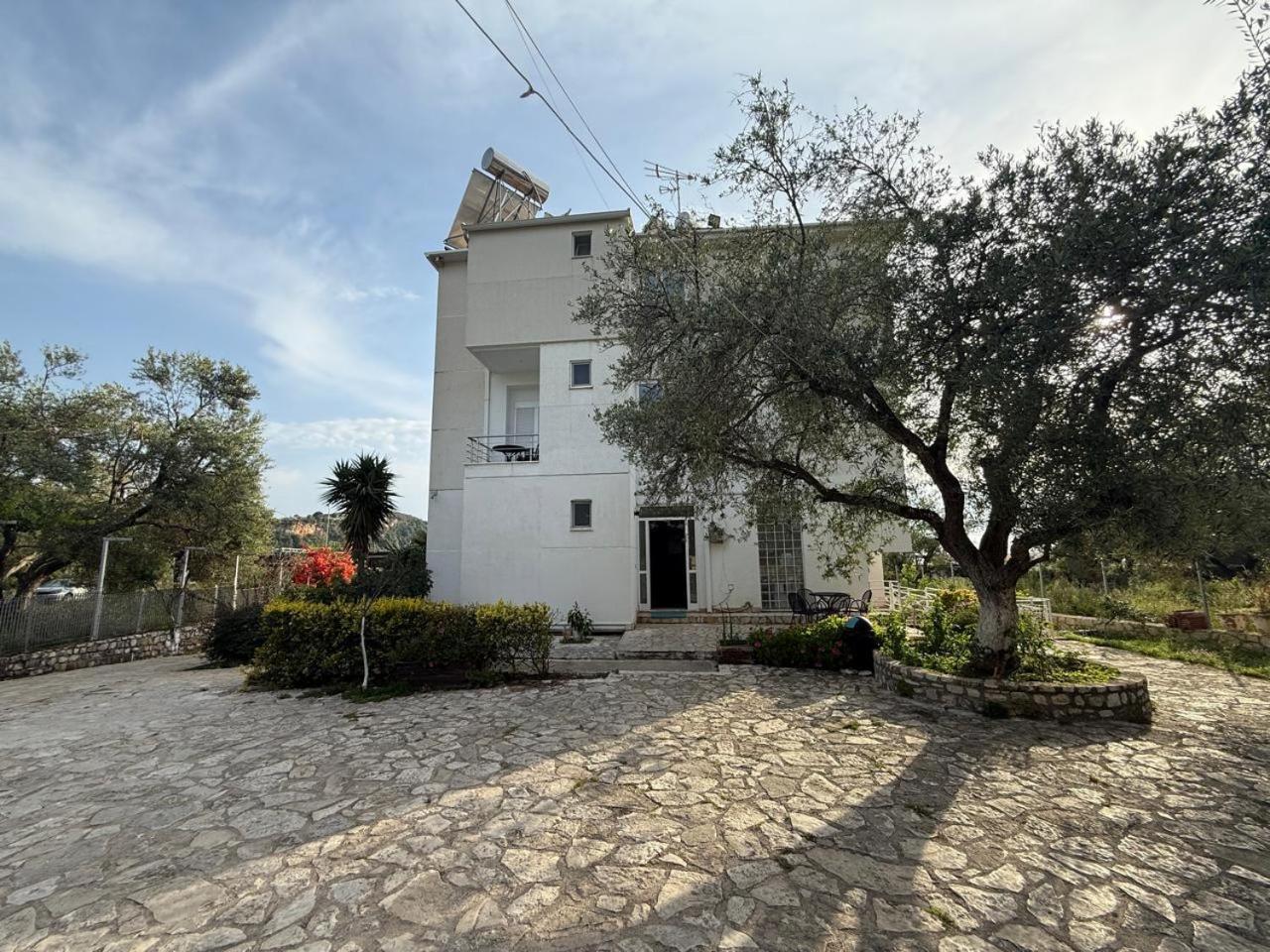 Hotel Stolis Himare Exterior foto